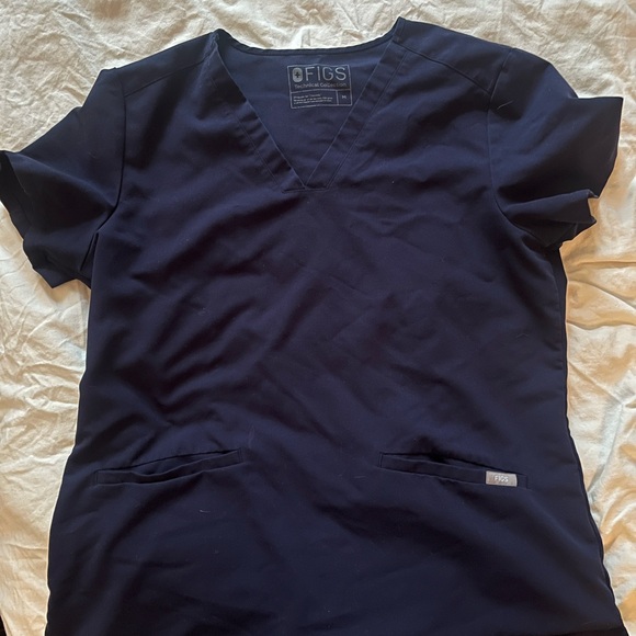 Figs navy medium casma three pocket scrub top - Picture 2 of 4